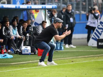 "Einfach ein Typ": Baumgart bringt beim HSV den Spaß zurück "Einfach ein Typ": Baumgart bringt beim HSV den Spaß zurück