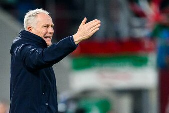 Ist Freiburgs Trainer Christian Streich ein Kandidat für den FC Bayern? Ist Freiburgs Trainer Christian Streich ein Kandidat für den FC Bayern?