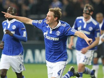 Höwedes sorgt sich um S04: "Alarmglocken müssen läuten" Höwedes sorgt sich um S04: "Alarmglocken müssen läuten"