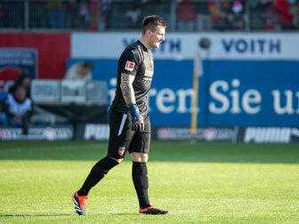 Slapstick-Eigentor: Frankfurt beendet Negativserie Slapstick-Eigentor: Frankfurt beendet Negativserie