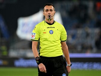 Nach "Demütigung" für Bayern-Gegner Lazio: Schiri gesperrt Nach "Demütigung" für Bayern-Gegner Lazio: Schiri gesperrt