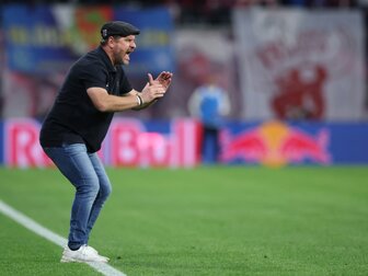 Baumgart kritisiert Hamburger Spieler Baumgart kritisiert Hamburger Spieler