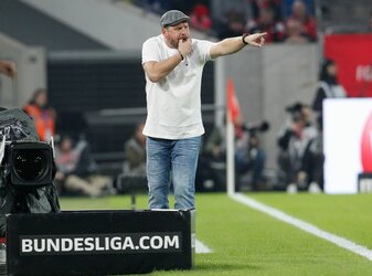 Von zu großem Druck, endlich aufsteigen zu müssen, will Steffen Baumgart nichts wissen.