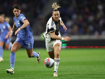 Bayern-Frauen festigen Platz eins Bayern-Frauen festigen Platz eins