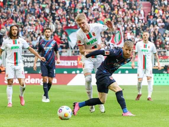 Dritter Sieg in Serie: Augsburg schielt auf Europa