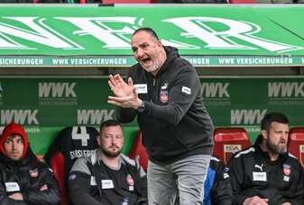 Mit beachtlichen 28 Punkten haben die Heidenheimer um Trainer Frank Schmidt zehn Zähler Vorsprung auf die Abstiegszone. Mit beachtlichen 28 Punkten haben die Heidenheimer um Trainer Frank Schmidt zehn Zähler Vorsprung auf die Abstiegszone.