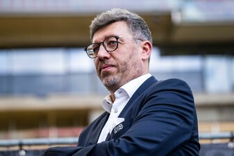 Claus Vogt wehrt sich gemeinsam mit dem Vereinsbeirat gegen seine Abwahl. Claus Vogt wehrt sich gemeinsam mit dem Vereinsbeirat gegen seine Abwahl.