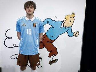Auswärtsdress in hellblau und braun: Belgien wie "Tintin" Auswärtsdress in hellblau und braun: Belgien wie "Tintin"