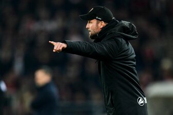 Stuttgarts Trainer Sebastian Hoeneß: Der Coach ist stolz auf die Nominierung eines VfB-Quartetts. Stuttgarts Trainer Sebastian Hoeneß: Der Coach ist stolz auf die Nominierung eines VfB-Quartetts.