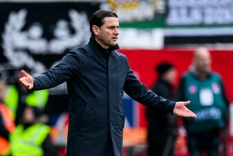 Gladbachs Trainer Gerardo Seoane hofft auf eine erfolgreichere Zukunft. Gladbachs Trainer Gerardo Seoane hofft auf eine erfolgreichere Zukunft.