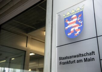 Der Eingang zum Sitz der Staatsanwaltschaft in Frankfurt am Main. Der Eingang zum Sitz der Staatsanwaltschaft in Frankfurt am Main.