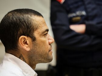 Nach Verurteilung: Alves beantragt Freilassung gegen Kaution Nach Verurteilung: Alves beantragt Freilassung gegen Kaution