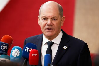 Bundeskanzler Olaf Scholz hat den Ausrüsterwechsel beim DFB nicht kommentiert.