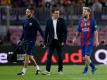 Messi verlässt den Platz angeschlagen (Quelle: SID-IMAGES)