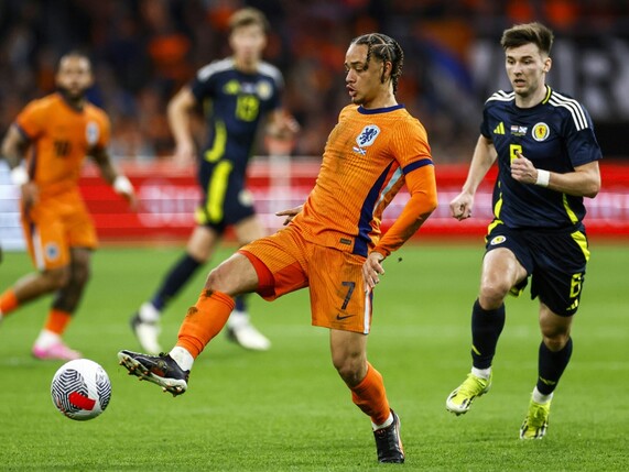 De Ligt, Simons, Weghorst: Bundesliga-Power bei Oranje