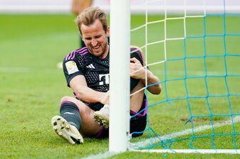 Bayern-Stürmer Harry Kane will gegen Dortmund wieder fit sein. Bayern-Stürmer Harry Kane will gegen Dortmund wieder fit sein.
