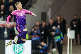 Maximilian Mittelstädt jubelt nach seinem Premierentreffer im DFB-Trikot. Maximilian Mittelstädt jubelt nach seinem Premierentreffer im DFB-Trikot.