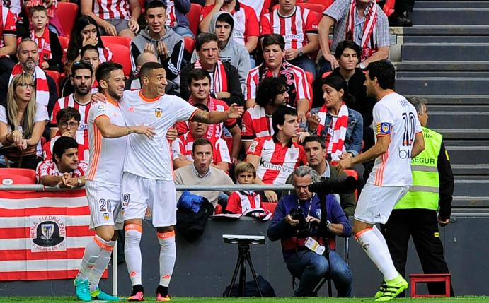 Siegtreffer für Valencia: Dani Parejo (r.) (Quelle: AFP)