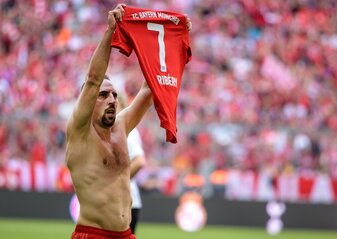 Franck Ribéry hatte zuletzt seinen Posten als Techniktrainer bei Salernitana aufgegeben. Franck Ribéry hatte zuletzt seinen Posten als Techniktrainer bei Salernitana aufgegeben.