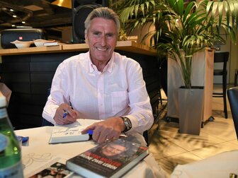 Sechserpack und Schicksalsschläge: Dieter Müller wird 70 Sechserpack und Schicksalsschläge: Dieter Müller wird 70