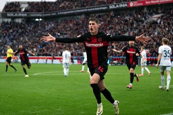 Schoss Leverkusen in der Nachspielzeit zum Sieg: Patrik Schick. Schoss Leverkusen in der Nachspielzeit zum Sieg: Patrik Schick.