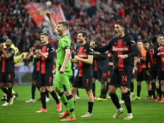 "Unglaubliches Finish": Bayer feiert Last-Minute-Schick "Unglaubliches Finish": Bayer feiert Last-Minute-Schick
