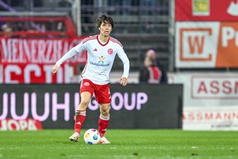 Düsseldorfs Ao Tanaka musste am Blinddarm operiert werden. Düsseldorfs Ao Tanaka musste am Blinddarm operiert werden.