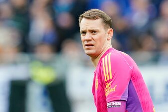 Bayern-Torwart Manuel Neuer ist wieder ins Lauftraining eingestiegen. Bayern-Torwart Manuel Neuer ist wieder ins Lauftraining eingestiegen.