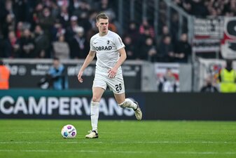 Freiburgs Matthias Ginter muss an der Achillessehne operiert werden. Freiburgs Matthias Ginter muss an der Achillessehne operiert werden.