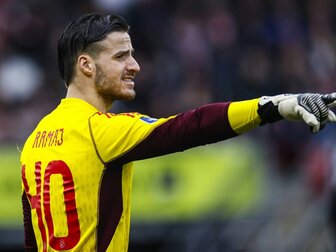 Deutscher Ajax-Torwart Ramaj erleidet Ellbogenbruch