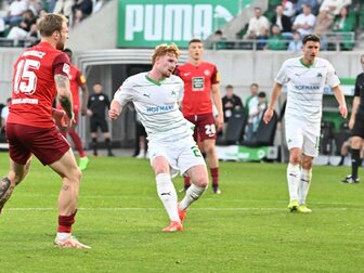 Foto: Kaiserslautern verliert nach Führung in Fürth