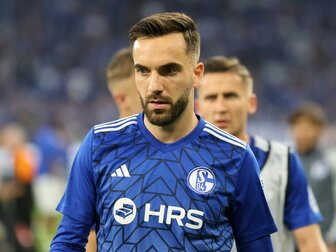 Karaman beschwört Schalker Zusammenhalt: "Truppe intakt" Karaman beschwört Schalker Zusammenhalt: "Truppe intakt"