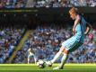 Manchester Citys Kevin De Bruyne hat sich in Swansea verletzt und wurde in der 81. Minute ausgewechselt. Foto: Peter Powell
<br>dpa-infocom GmbH