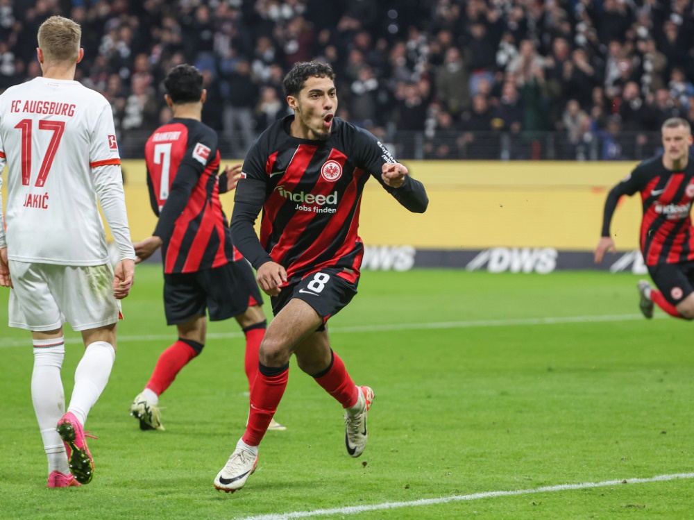 Frankfurt feiert emotionalen Comeback-Sieg gegen Augsburg