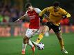 Arsenal siegt bei Wolverhampton und springt auf Platz eins