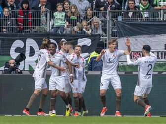 St. Pauli köpft sich aus der Krise St. Pauli köpft sich aus der Krise