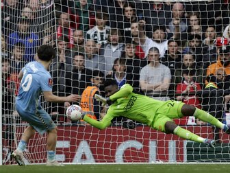 Wahnsinn in Wembley: United zittert sich ins FA-Cup-Finale Wahnsinn in Wembley: United zittert sich ins FA-Cup-Finale