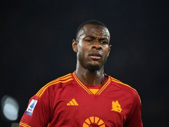 Keine Herzerkrankung: Roms Ndicka darf wieder trainieren Keine Herzerkrankung: Roms Ndicka darf wieder trainieren