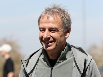 Klinsmann über Medien: "Immer mit einem kritischen Auge" Klinsmann über Medien: "Immer mit einem kritischen Auge"