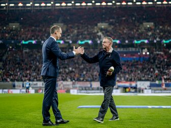 Mintzlaff: "Rangnick kann auch den FC Bayern" Mintzlaff: "Rangnick kann auch den FC Bayern"