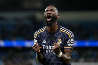 Real Madrids Antonio Rüdiger fiebert dem Spiel gegen den FC Bayern entgegen. Real Madrids Antonio Rüdiger fiebert dem Spiel gegen den FC Bayern entgegen.