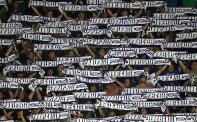 Schalke 04 verdient in der Europa League dazu. Foto: Ina Fassbender