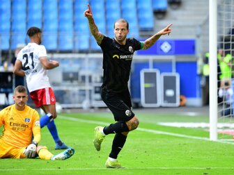 "Torlos-Dennis": Diekmeier beendet Karriere "Torlos-Dennis": Diekmeier beendet Karriere