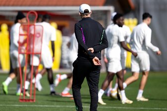 FC Bayern Trainer Thomas Tuchel ist sich sicher: Serge Gnabry wird heute im Spiel gegen Real Madrid ein Tor schießen. FC Bayern Trainer Thomas Tuchel ist sich sicher: Serge Gnabry wird heute im Spiel gegen Real Madrid ein Tor schießen.