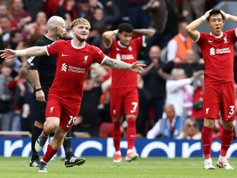 4:2 über Tottenham: Klopps Liverpool hält Mini-Titel-Chance 4:2 über Tottenham: Klopps Liverpool hält Mini-Titel-Chance