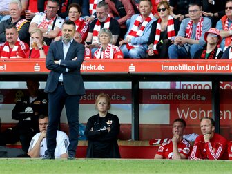 Union-Trainer Bjelica: "Werden Klassenerhalt schaffen" Union-Trainer Bjelica: "Werden Klassenerhalt schaffen"