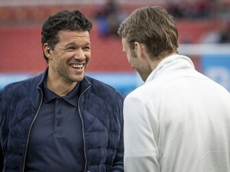 Pokalfinale der Ex-Klubs: Ballack vertritt Leverkusen Pokalfinale der Ex-Klubs: Ballack vertritt Leverkusen
