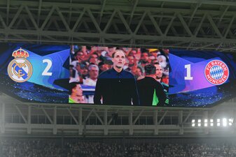 Madrid erzielte zwei späte Tore. Neuer war fassungslos - genauso wie Trainer Thomas Tuchel. Madrid erzielte zwei späte Tore. Neuer war fassungslos - genauso wie Trainer Thomas Tuchel.