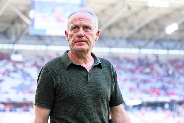 Christian Streich trifft in seinem letzten Heimspiel als Freiburg-Trainer auf Heidenheim.