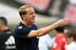 Trainer Timo Schultz und der 1. FC Köln träumen weiterhin vom Klassenerhalt.